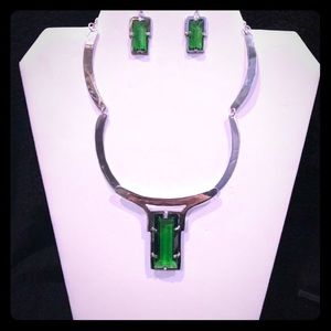 925 sterling silver set with green crystal
